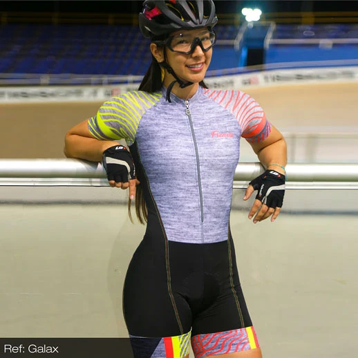 

2019 Woman Short sleeve sexy body team tri skinsuit Equipment custom cycling clothing ciclismo maillot Cycling Triathlon
