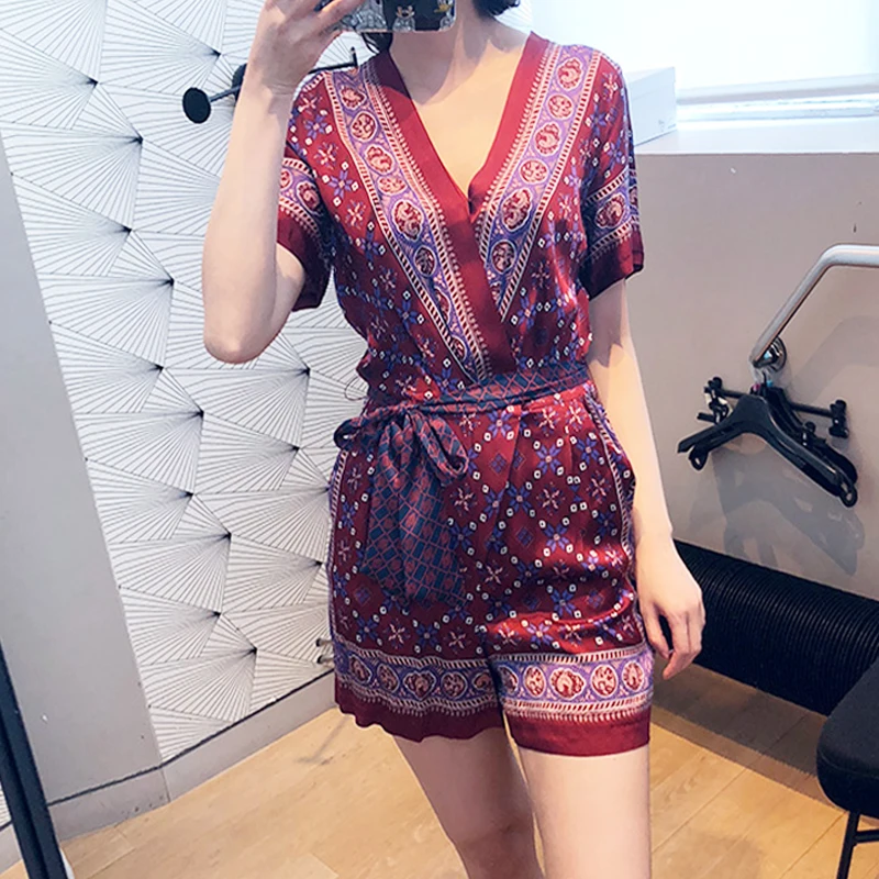 

women short jumpsuits 2019 new retro print V beck short sleeve women casual jumpsuits