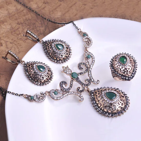 

From Turkey Fashion Women Vintage Necklace Earring Ring Jewelry Sets Blue Green Resin Bijuterias Jewellry Set Femininos Vaz