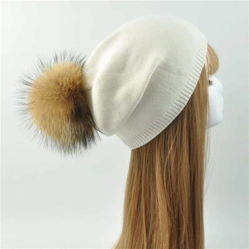 Вязаная шапка из натурального меха енота с помпонами, женские шапки бини, кашемировая зимняя шапка, Женская хлопковая шапка Skullies, шерстяная шапка