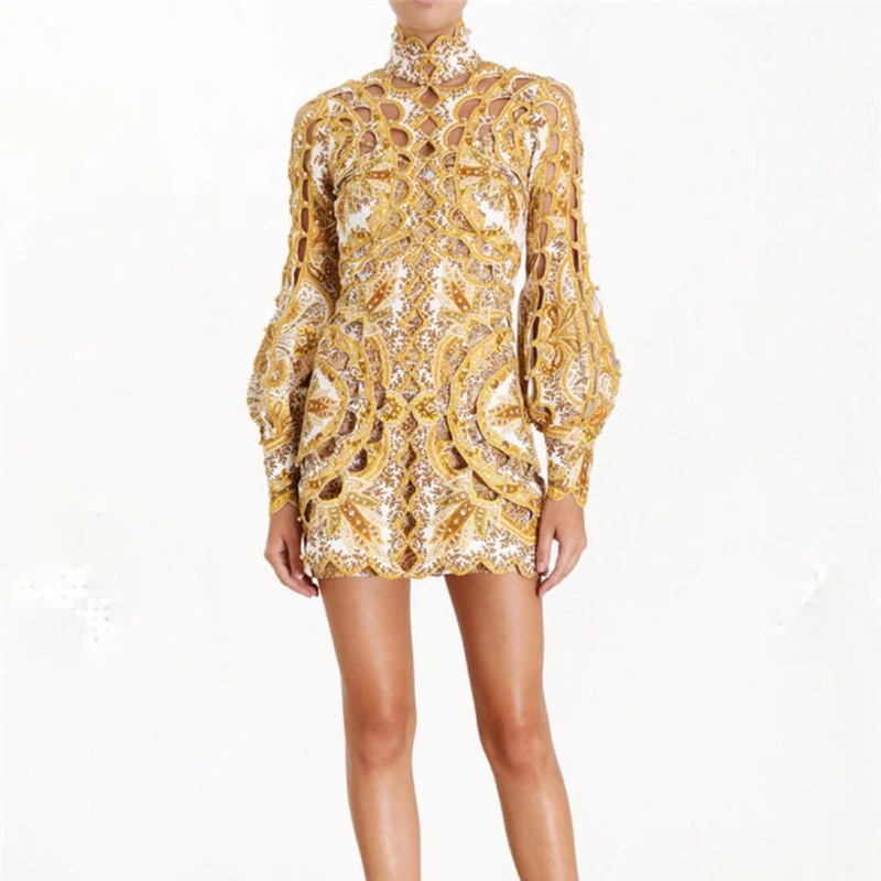 

2019 Runway Designer Print Hollow Out Rivet Woman Gold Mini Dress High Waist Lantern Sleeve Short Dress with Lining Two Piece