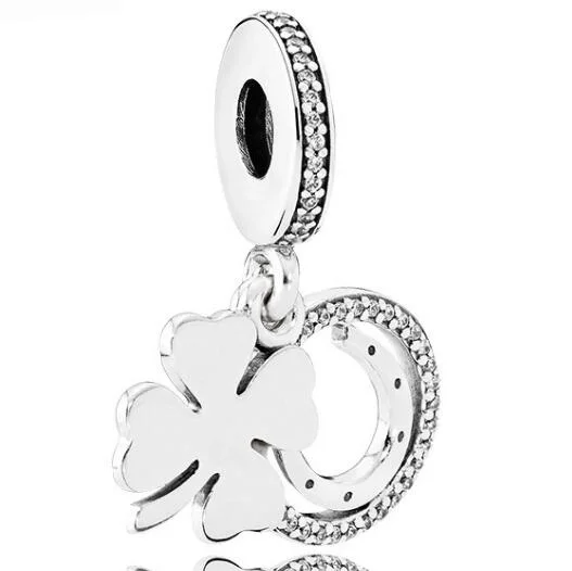 

Hot Fashion Love Heart Leaves Flower Crystal Charm Beads Fit Pandora European DIY Bangles Necklaces for Women Making Jewelry