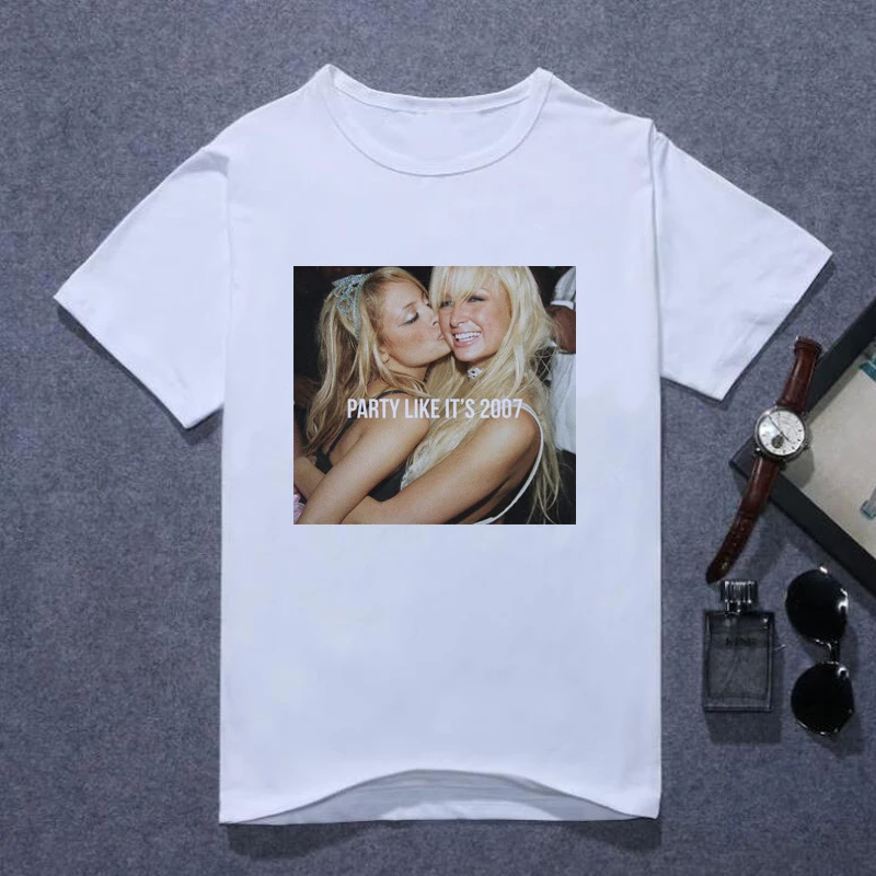 

Paris Hilton T Shirt Men Women Party Like It's 2007 Paris Hilton and Nicole Richie T-Shirt Men's Small Fresh Tees Male T Shirt