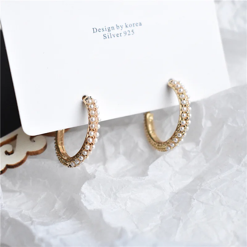 

Vintage Pearl Hoop Earrings New Design Small Pearls in Cirle Hoop Earrings Prevent Allergy Needle Earrings for Women Jewelry