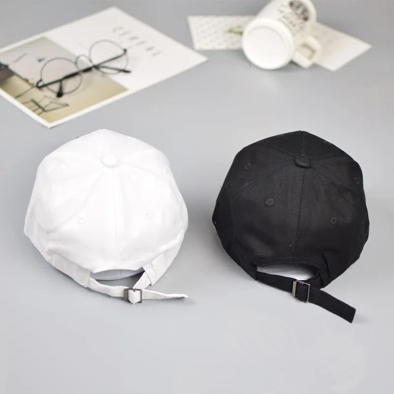 Детские Повседневное хлопок черный, белый цвет Бейсбол Кепки вышивкой со смайликом для мальчиков девочка шляпа Snapback шапки колпаки Casquette Gorras czapka z daszkiem
