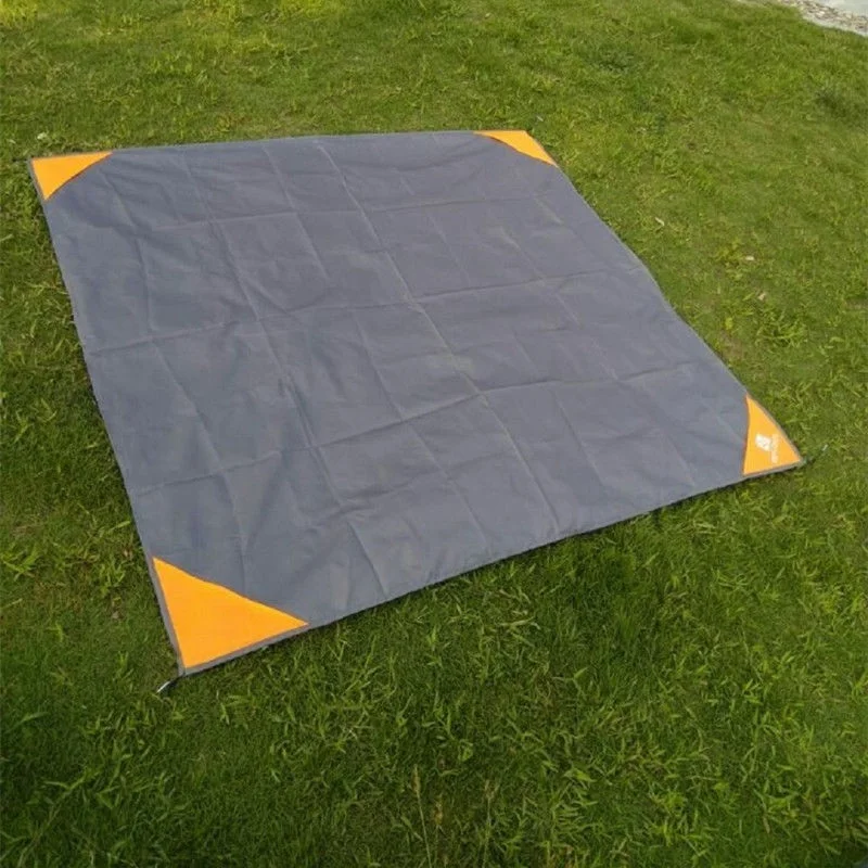 

2018 140x152CM Waterproof Folding Outdoor Camping Mat Picnic Mat Beach Mat