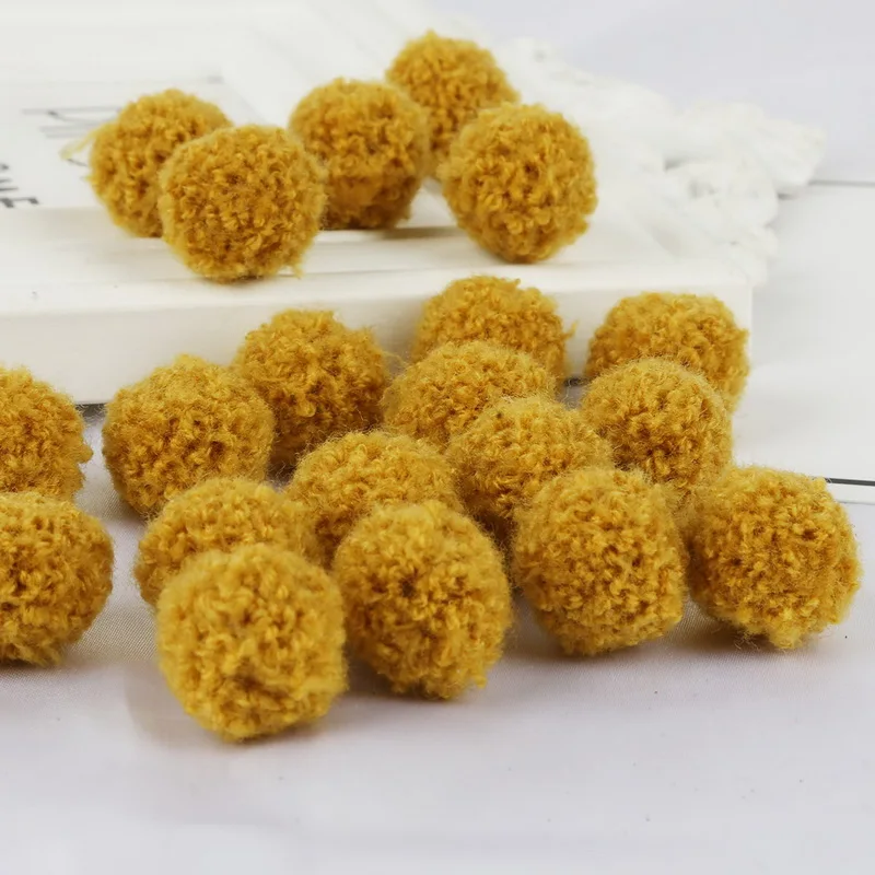 10pcs/lot Pompom 15/20mm Soft Pompones Fluffy Plush Crafts DIY Furball Home Decor Sewing Supplies For Christmas Tree Decoration 