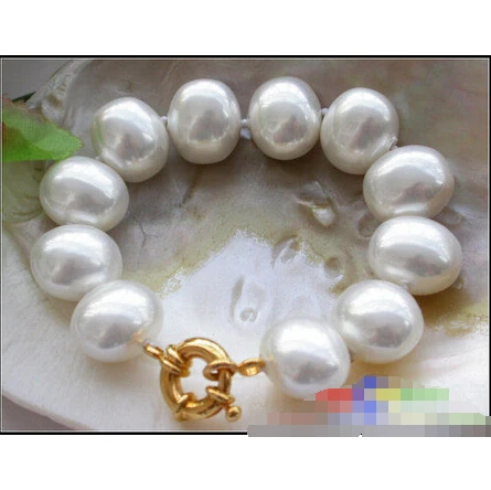 

Free shipping >>>>>>p2444 8" 19mm white egg SOUTH SEA SHELL PEARL bracelet