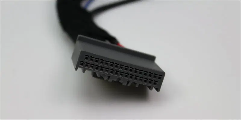 Liislee Adapter Wire Rear View Camera For Honda For CRV For CR-V 2012~2016 Car Connector Cable Original Video Input Switch RCA 10