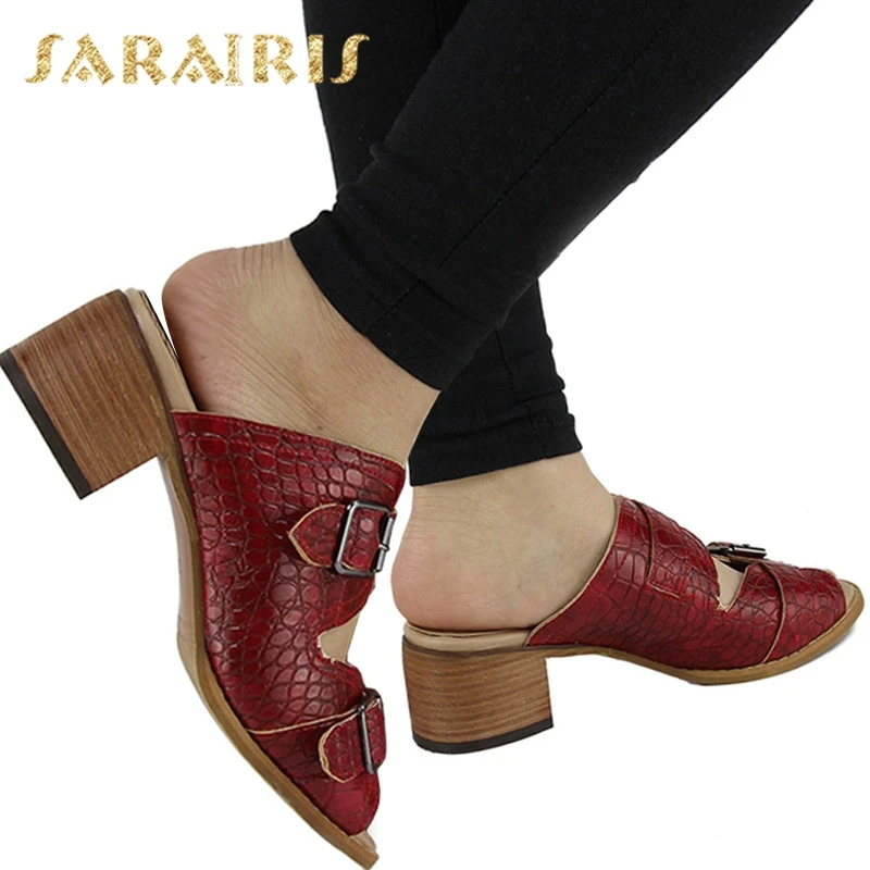 

Sarairis 2019 Plus Size 50 Fashion Flip Flops Leisure Women Shoes Summer Comfortable Square Heels Shoes Woman Slippers Woman
