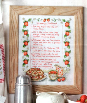 

Fishxx Cross Stitch Crazy142-2[Strawberry shortcake]cotton thread and cloth , water-soluble,100% accurate,11CT,embroidery