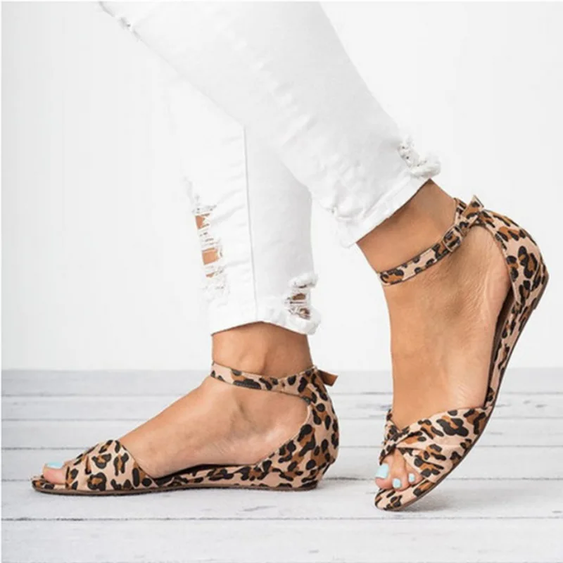 AGUTZM Leopard Print Flat Heel Women's Sandals 2019 Summer Women Shoes Summer Shoes 2019 SummerFashion Sandals Sweet