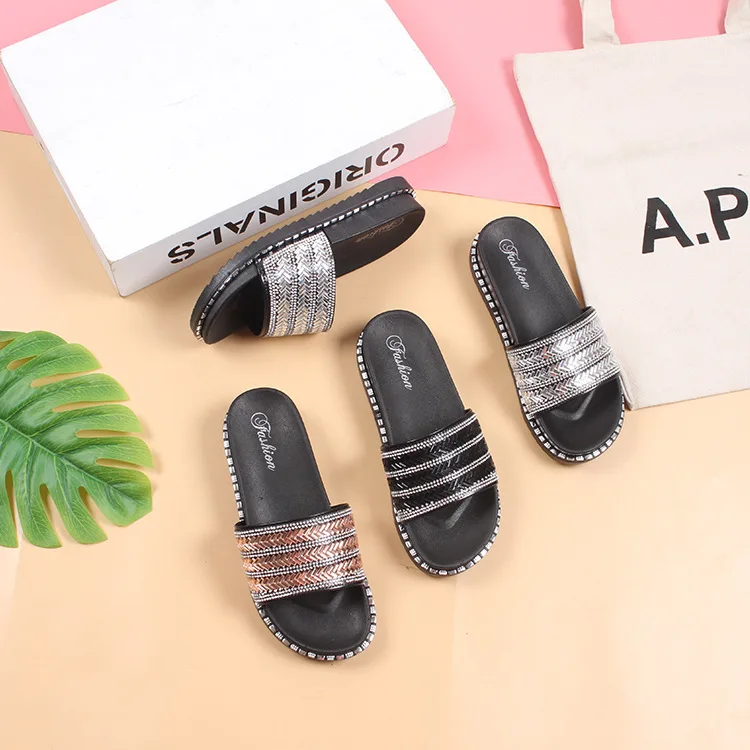 

EABXZ fuzzy slippers outwear of new style slippers 2019 luxury shoes women designers fur sandal slides women slippers Bordered