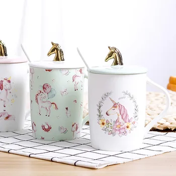 

Gold-plated unicorn coffee mug with spoon lid,Essential Drinkware for fashion people 400ml Creative cup 3D relief modeling mugs