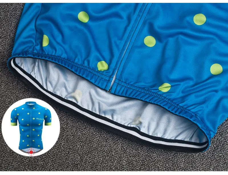 153 Cycling Clothing