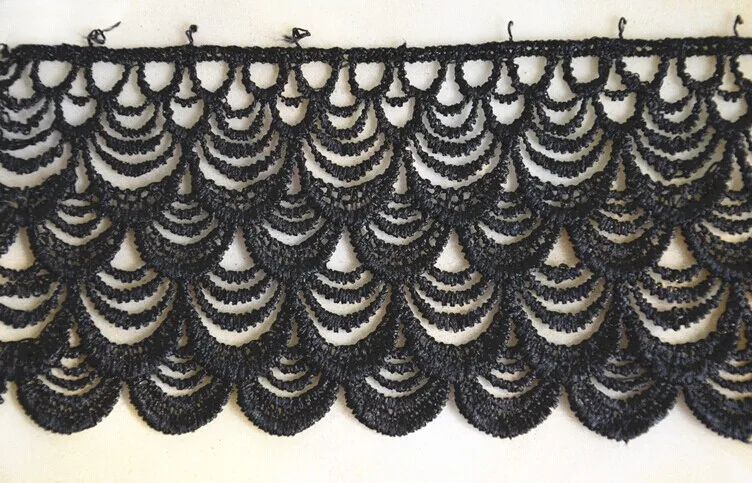 lace trim 689 (1)