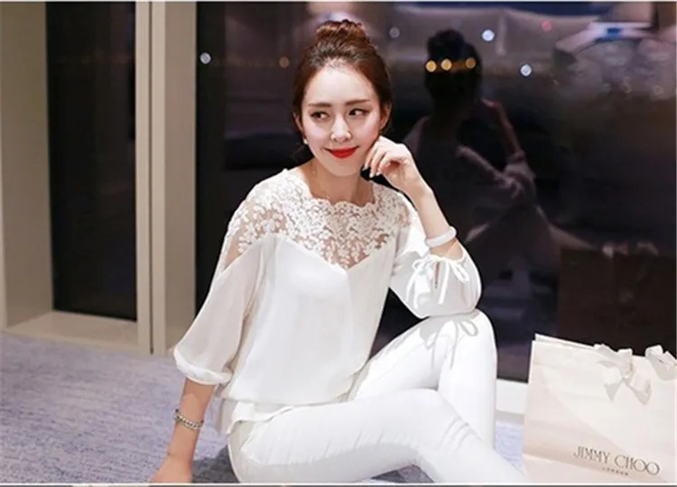 2578082451_446755045