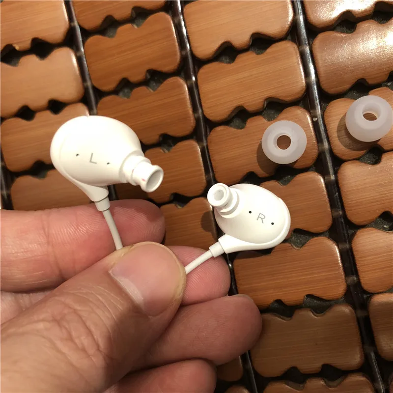 Vivo XE710 In-Ear HiFi Earphone with Mic | Soundmagic | Compatible with Smartphones image 5