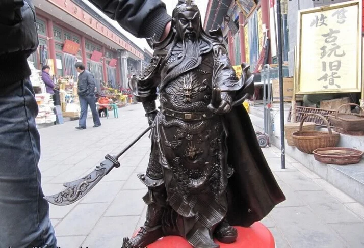 

S0627 China Bronze Two finger dress smock Guan Gong warrior Hold Dragon Sword statuary D0318