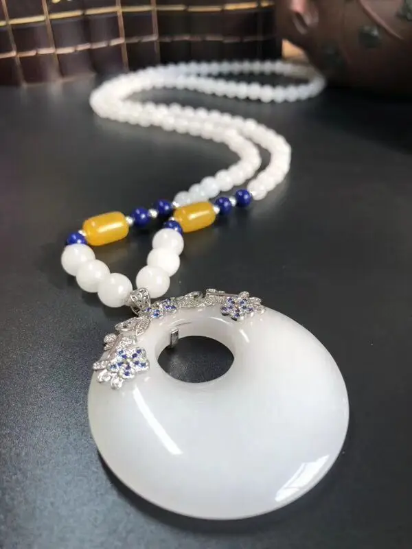 

Koraba Fine Jewelry Natural White Jade Manual Polishing Peace Buckle A Symbol of Peace and Good Luck Free Shipping
