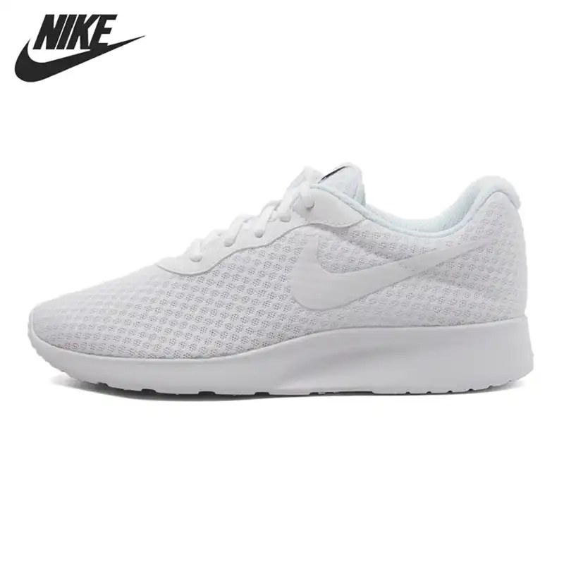 nike tanjun womens running shoes white