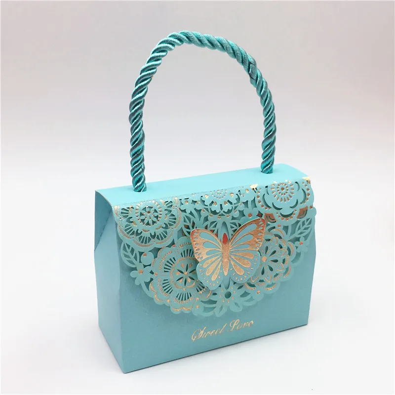 Коробка конфет на свадьбу креативный полый резной складной Бабочка Свадебный милый подарок сумка Изысканная Конфетница сувенирные принадлежности 9x4x7 см - Цвет: Blue