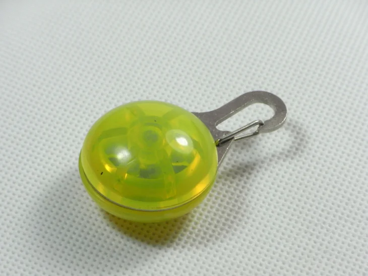 LED    (33)