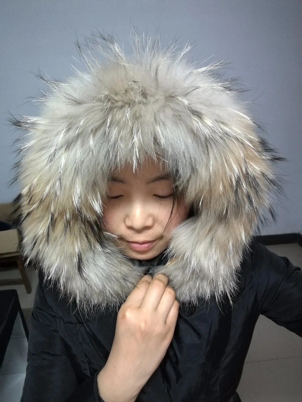 

New genuine raccoon fur collar of down coat 70cmX13cm kids cape strip hooded trim real raccoon fur 70cm