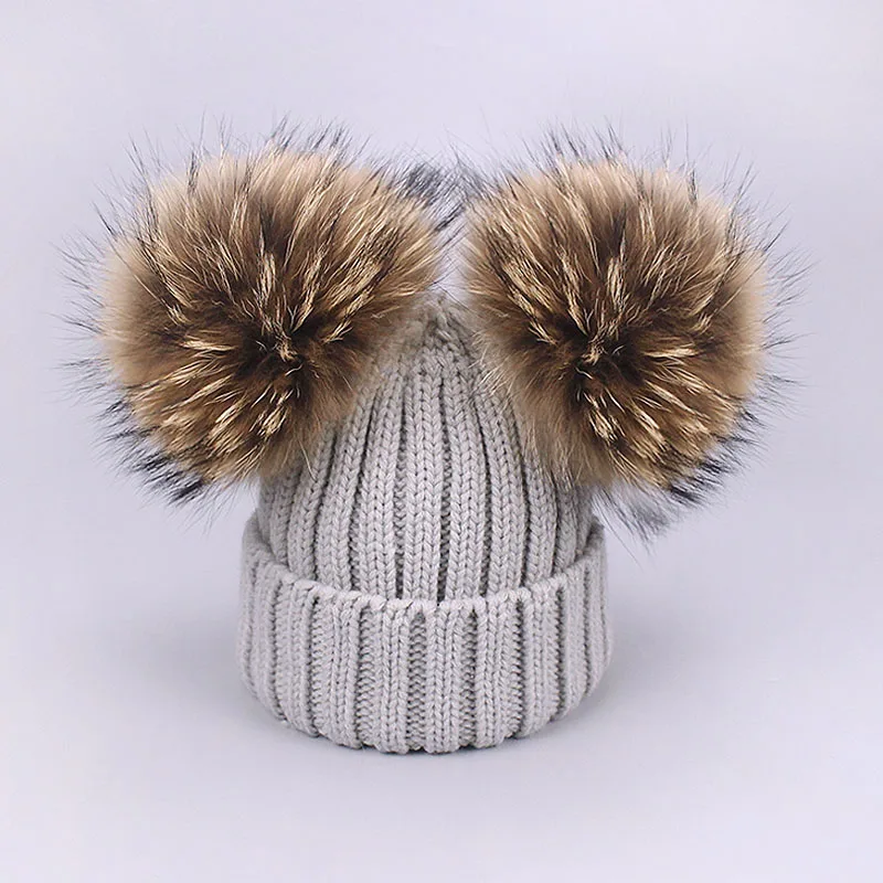 Children Pompon Beanie Hat Scarf Set Autumn Winter Outdoor Knitted Cotton Warm Real Raccoon Fur Pom-pom Caps Scarf 2 Piece Suit - Цвет: Hat Gray 2 balls