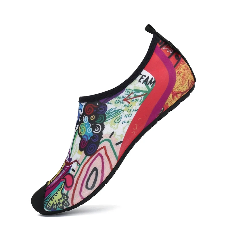 Мягкая водонепроницаемая обувь Летняя непромокаемая обувь пляжные сандалии для женщин река море Тапочки женские спортивные для йоги обувь плавание дайвинг носки - Цвет: Multicolor 2