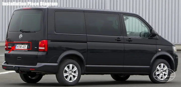 Volkswagen-T5-Caravelle-back-license-plate-lamp