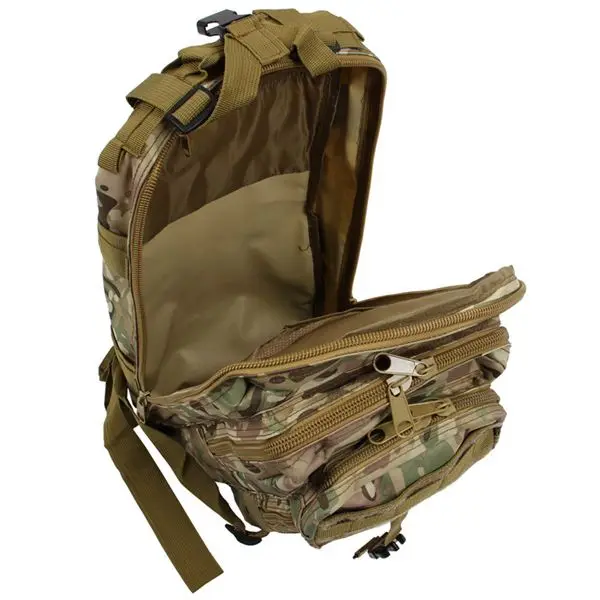 Раскрытый рюкзак. Открытый рюкзак. Раскрытый рюкзак. Открытый рюкзак сверху. Рюкзак.