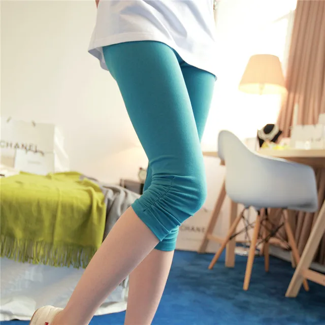 scrubs that fit like leggings in feet