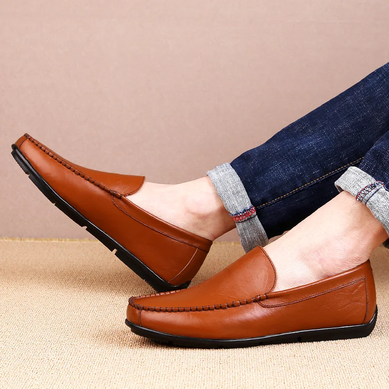 Мужская обувь для вождения из натуральной кожи; модные мужские мокасины ручной работы на плоской подошве; удобные лоферы