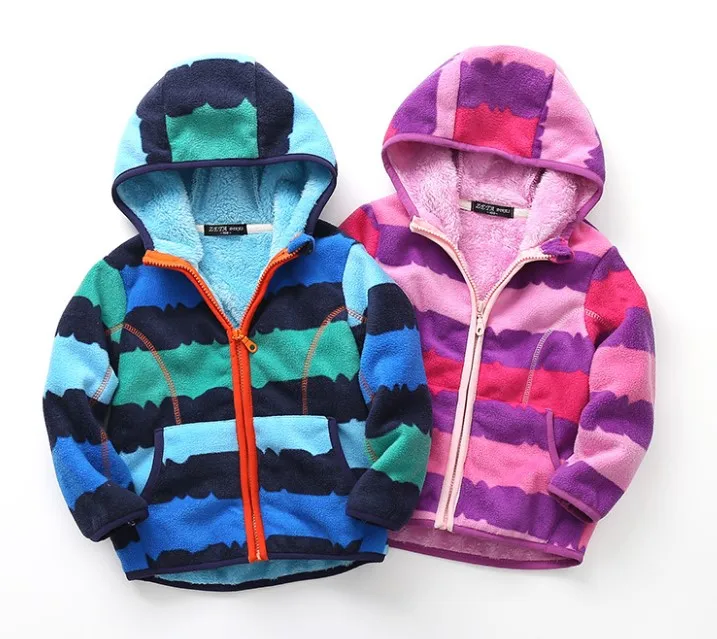 

2018 autumn and winter new children's printing Shu cotton plus velvet jacket Korean version of the wild simpl
