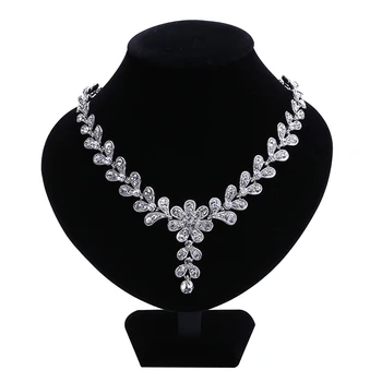 

1PCS Velvet Necklace Jewelry Display Bust Stand Holder 160*150mm CHIC