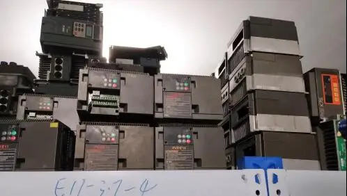 Инвертор 380 кВт 90% в б/у новый гарантия 3 месяца быстрая доставка | Обустройство