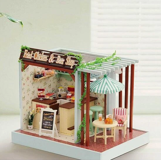 miniature house building