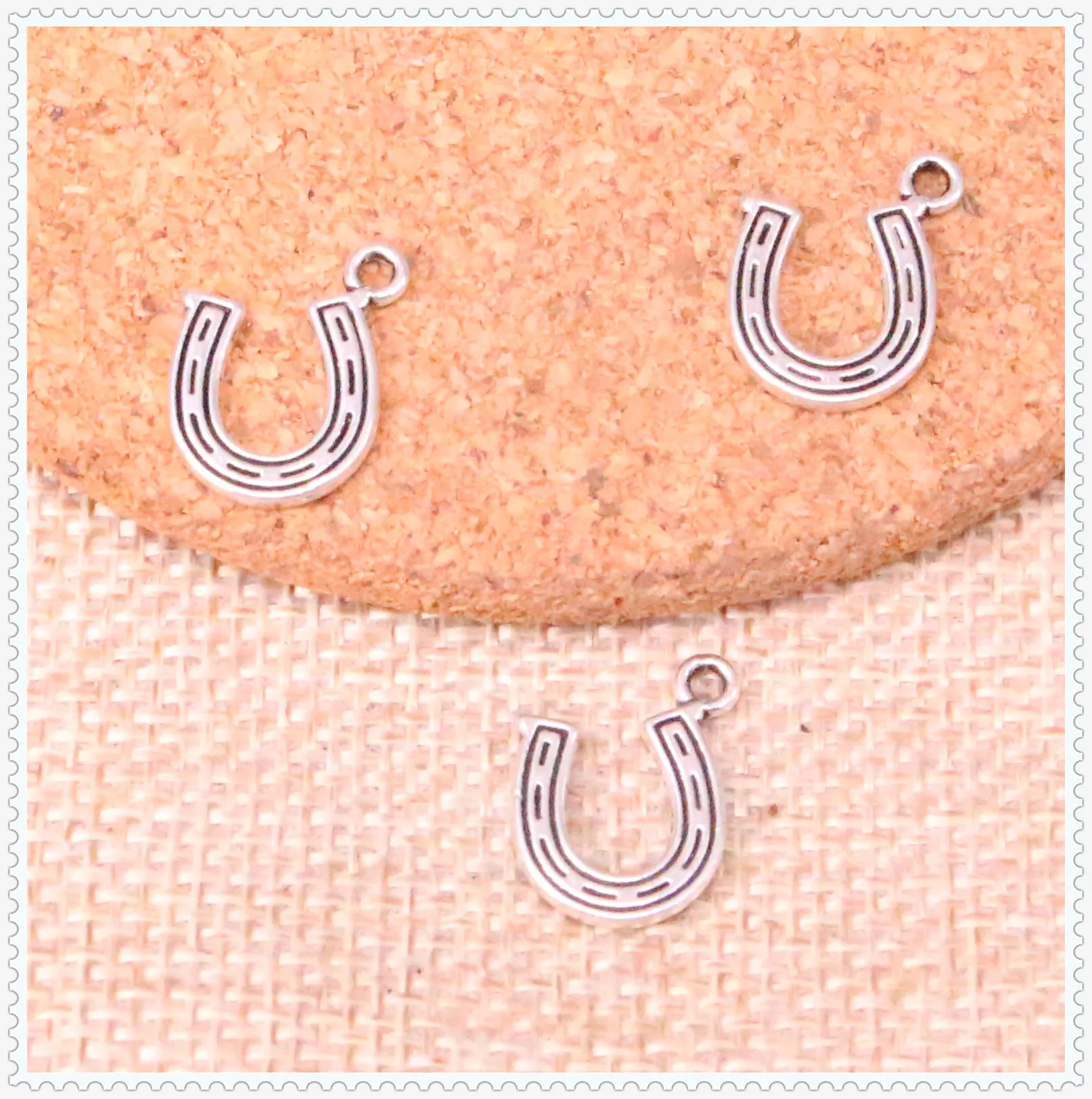 

30pcs lucky horseshoe Charms Antique Silver Horse Shoe Charm Lucky Horseshoe Charms 18*12mm