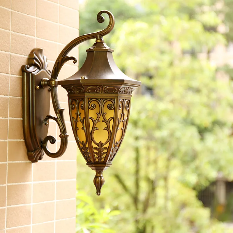 

European Retro LED Balcony Outdoor Wall Light American Waterproof Stair Corridor Corridor Outdoor Wall Light Court Light
