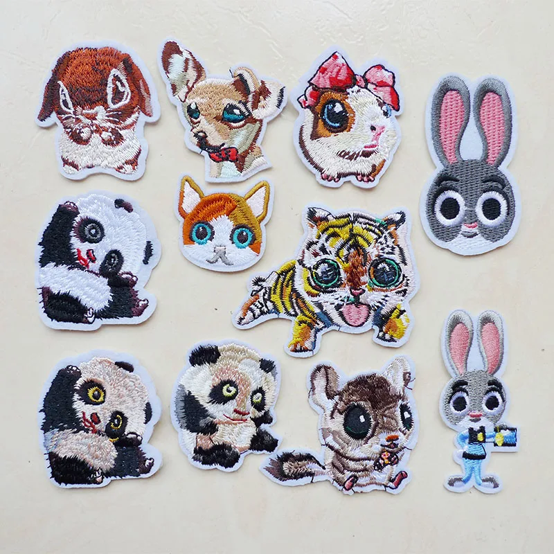 

1Pcs Cartoon Cute Panda Dog Tiger rabbit Iron On Patches Animal Embroidery Applique Sewing for Clothes Apparel Stickers Badges