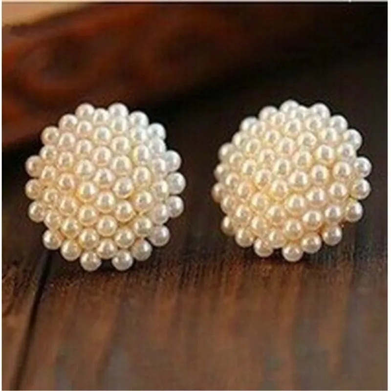 

CED305 New Fashion Vintage Korean Full Pearl Peach Heart Earrings Jewelry