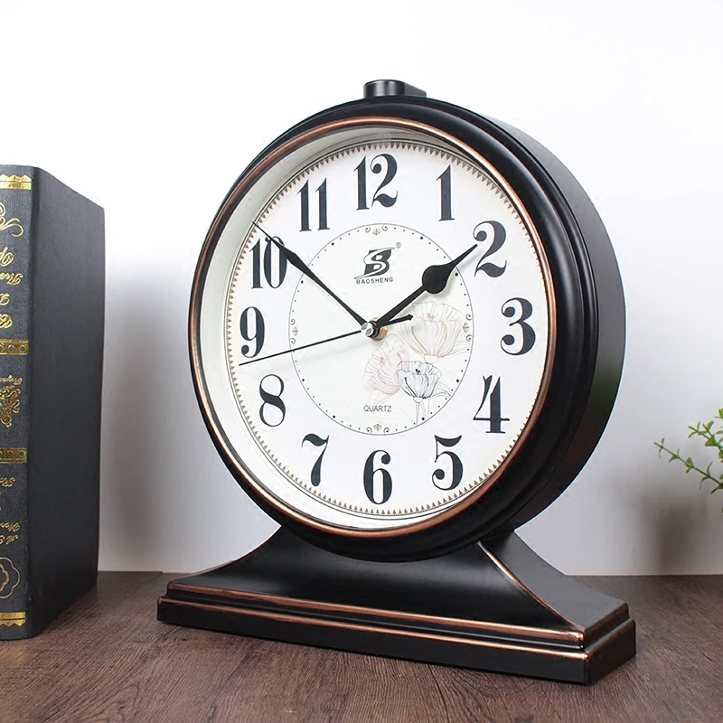 12 inch Silent Classic retro plastic Table Clock Quart Desktop Clock