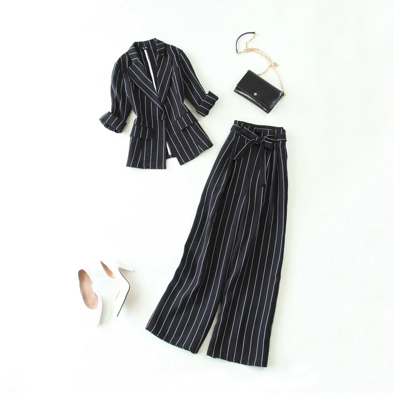 

Women's 2019 spring summe large size black and white strips 7 points sleeve small suit + wide leg trousers thin pants linen set