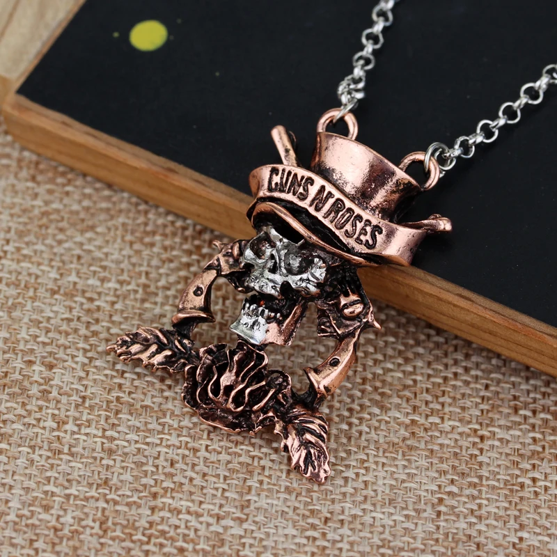 Guns N 'Roses Logo Pendant Necklace 
