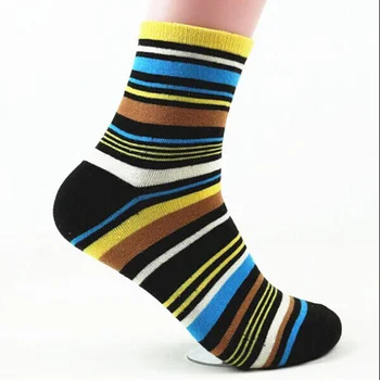 

2019 Men Fashion Cotton Stripe Casual Soft Color Stripe Ankle Short Warm Crew Socks