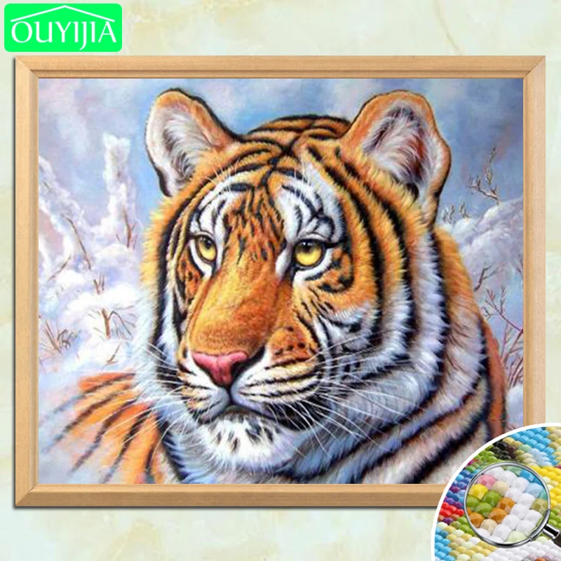 Алмазная 5D картина Тигр лежа в кустах OUYIJIA полноразмерная вышивка из страз