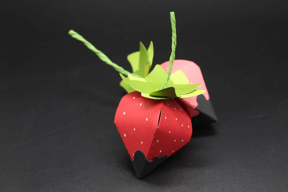 

AZSG Strawberries Cutting Dies for DIY Scrapbooking dies Decoretive Embossing Stencial DIY Decoative Card die cutter