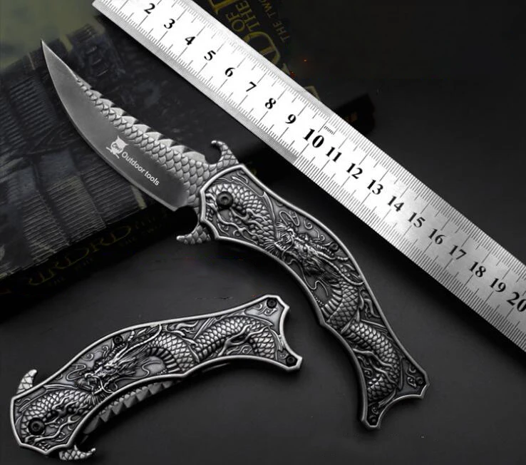 

LLxxmm Pocket Folding Knife Outdoors Camping EDC Rescue Tools Classical Dragon Carving Tactical Hunting Knife Cuchillo