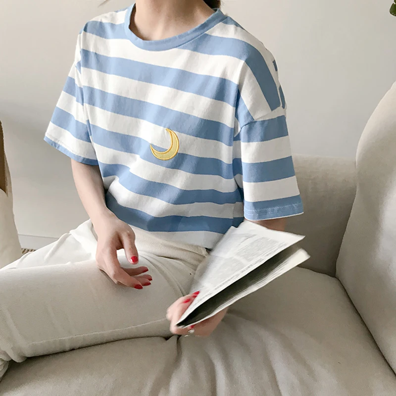 

2019 New Summer Small Fresh Candy Color Stripe Short Sleeve T Shirt Women Korean Cute Embroidery Tshirt